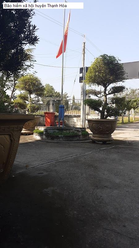 Bảo hiểm xã hội huyện Thạnh Hóa